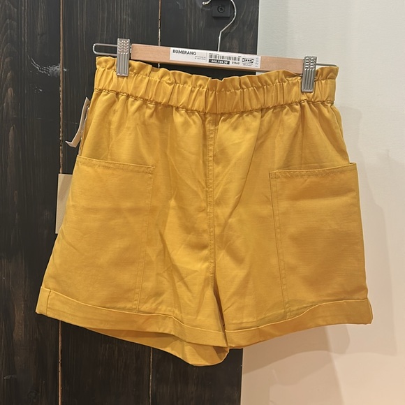 Wilfred Pants - NWT Wilfred High Waist Yellow Shorts